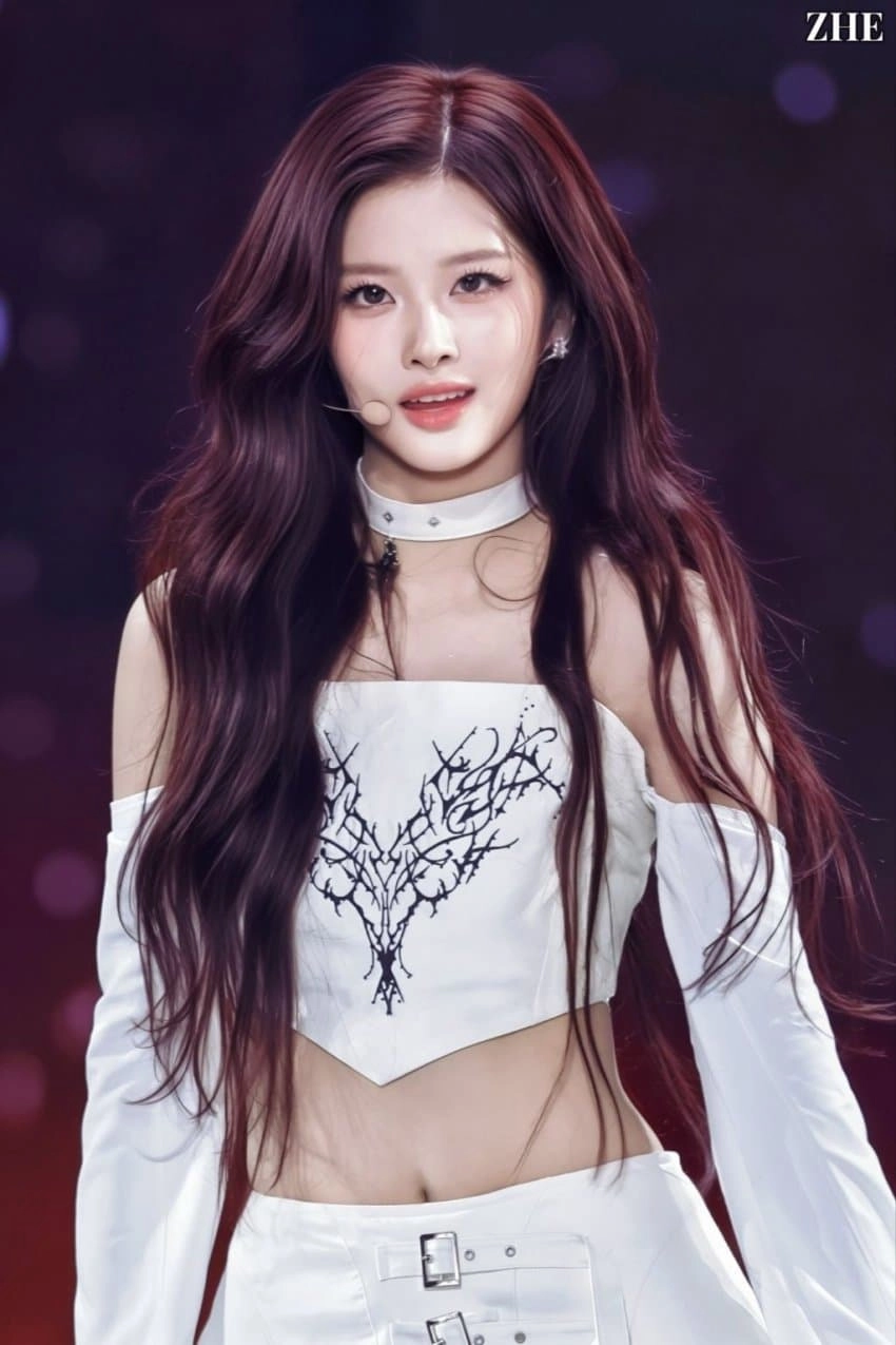 여신 비주얼 설윤