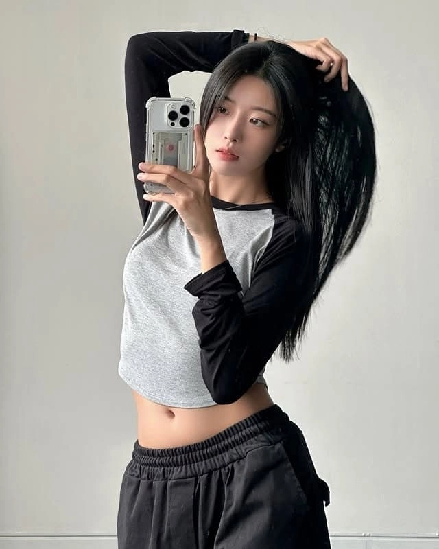 아이돌 센터 느낌나는 홍민하