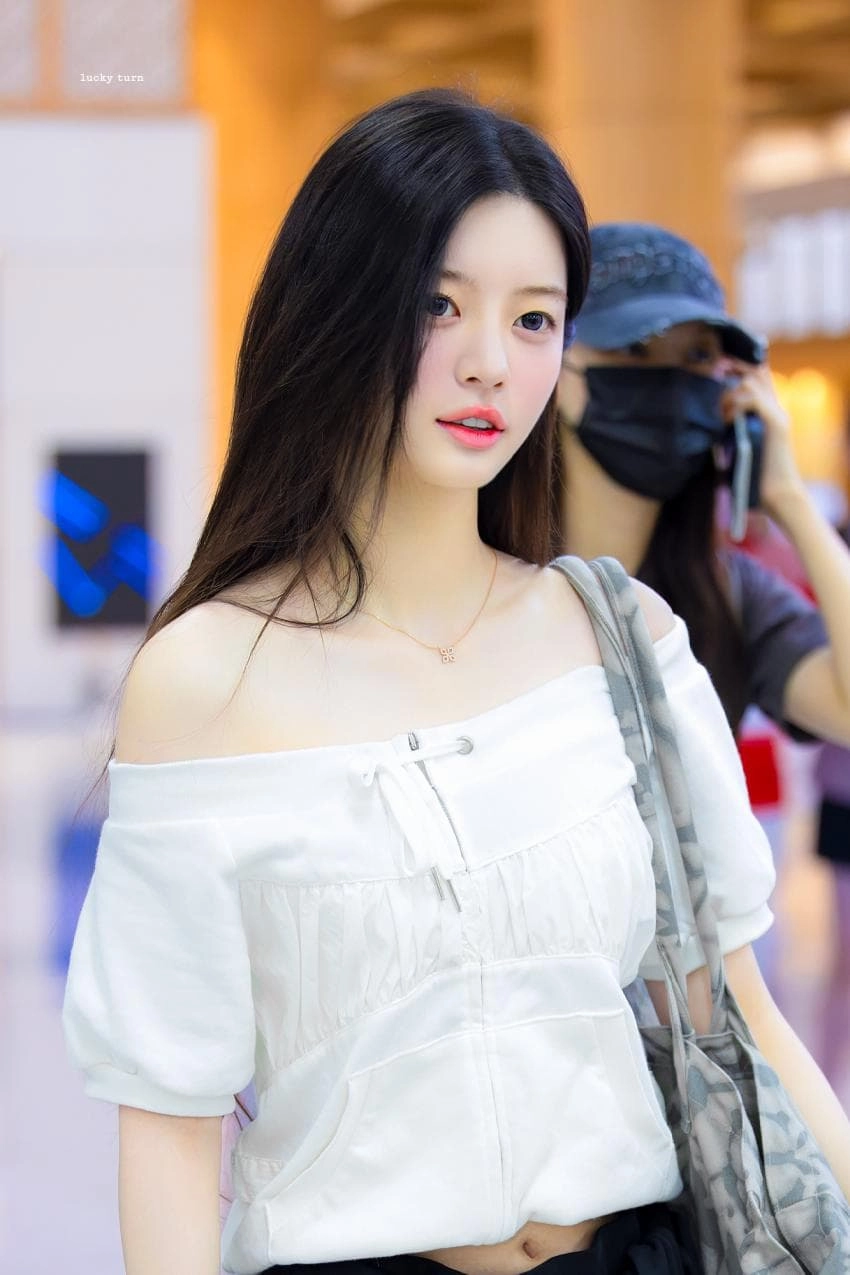 귀신미 아일릿 민주