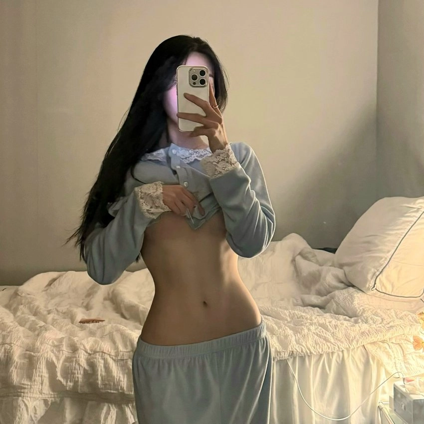 골반 배꼽라인 미쳤눼