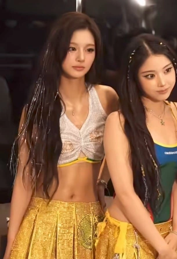 여신비주얼 설윤