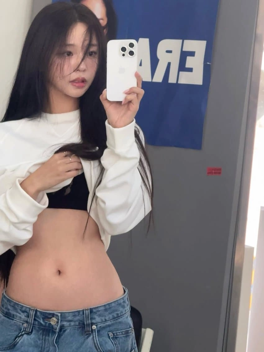 탈의실에서 급 노출