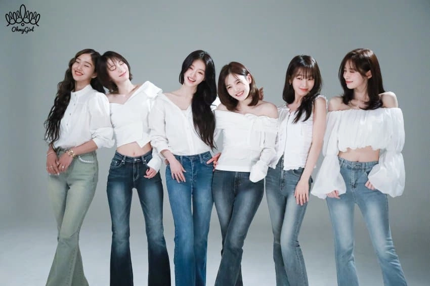 오마이걸 아린 튜브탑 개이뿌