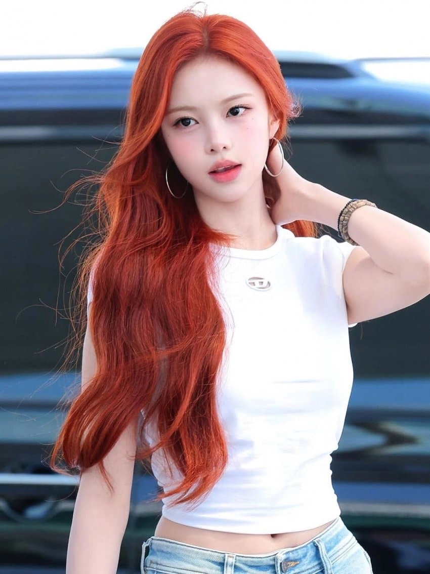 하투하 이안 배꼽 살짝 뺴꼼