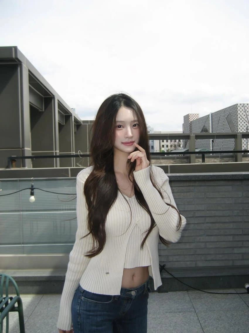 예쁜누나 밀착핏 여신 미모