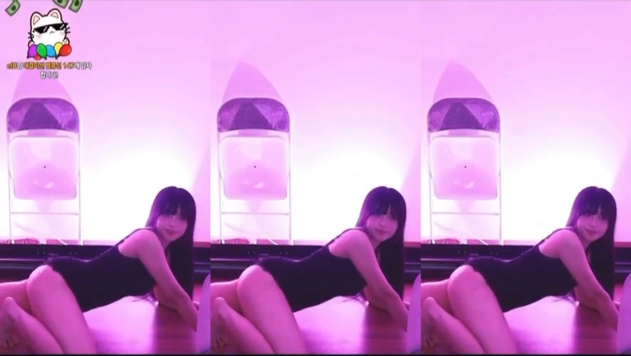 쟈닌 트월킹 중 엉밑살 노출 숲트리머 팬들 난리